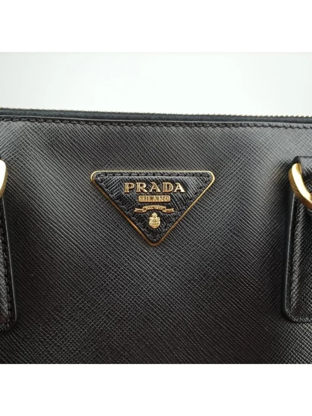 Prada Galleria Black Saffiano Leather 7 Handbag